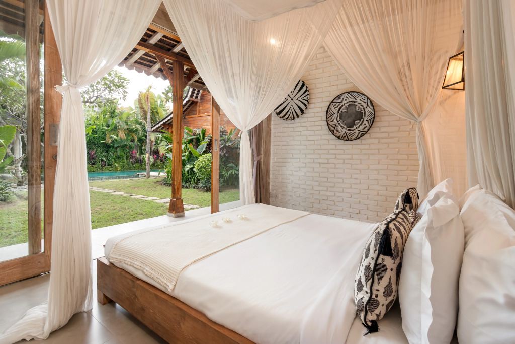 Villa Little Mannao by Villa Finder
