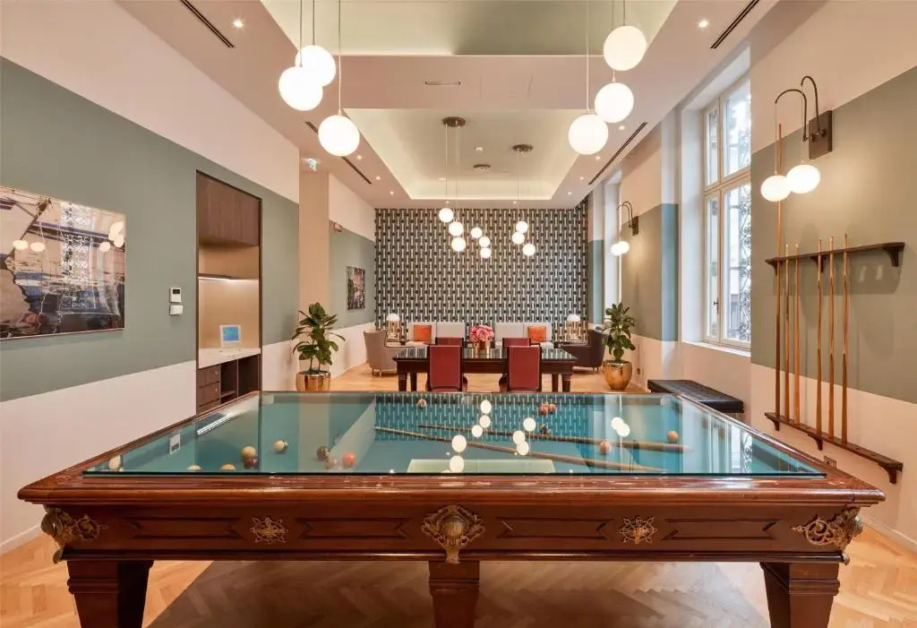 Отель Double Tree by Hilton Trieste