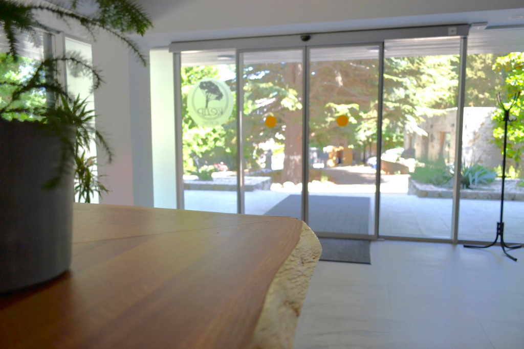 Les Health Resort