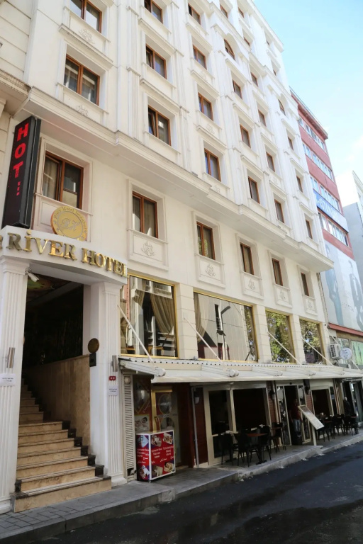 Istanbul River Hotel
