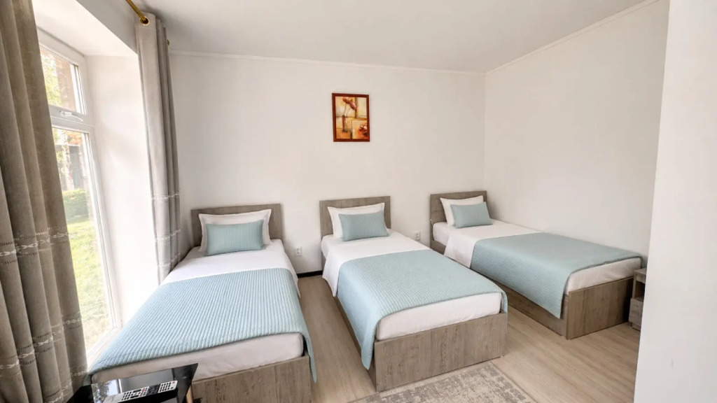 Esal Guest House Issykkul