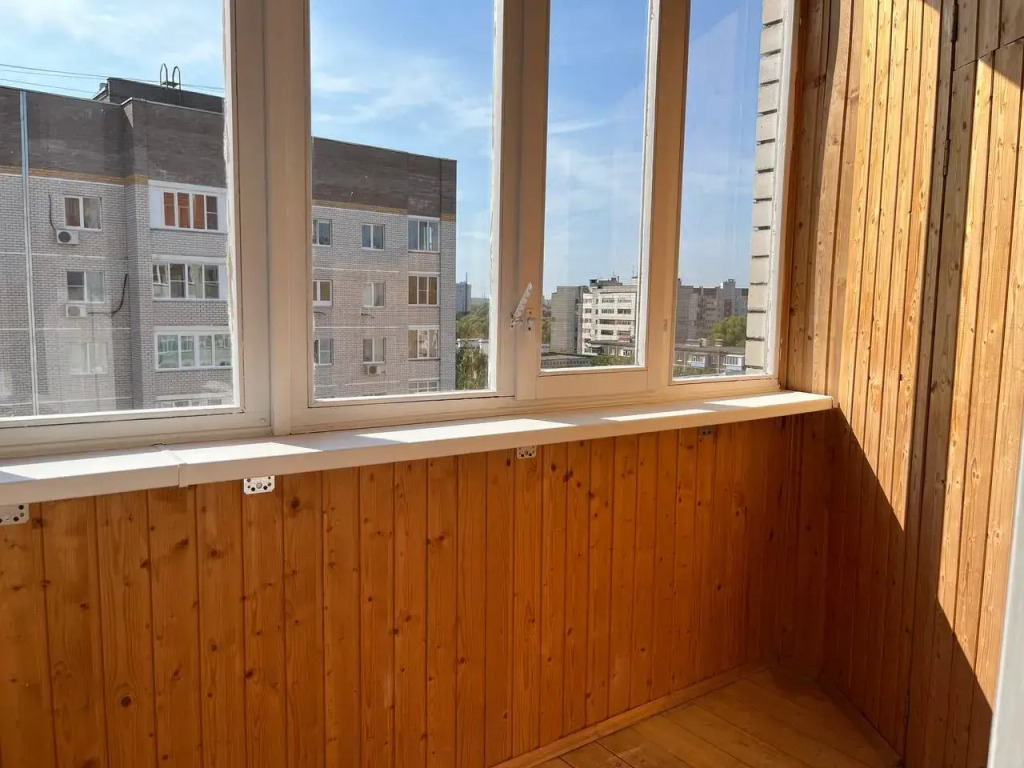 Квартира 1-комнатная 42 м², 8/9 этаж