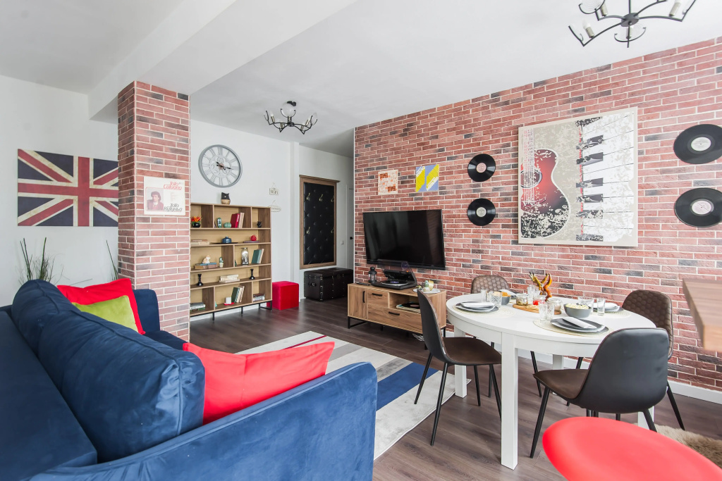 Квартира GM Apartments в стиле Рок-н-ролл с видом на Кремль