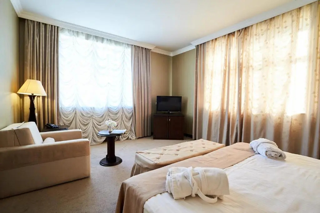 Smith Hotel