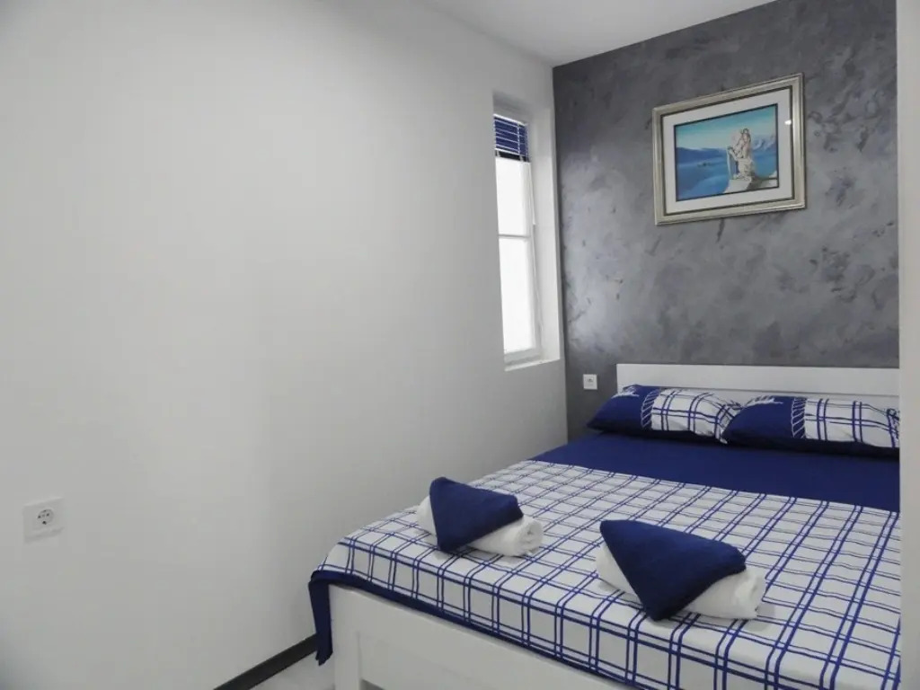 Гостевой Дом The house with pool in Petrovac