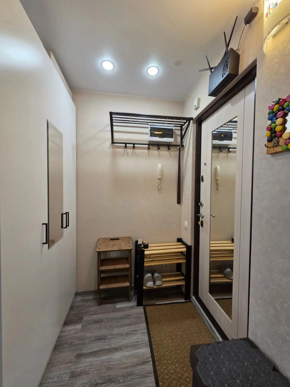 Ryadom S Metro Seligerskaya Flat