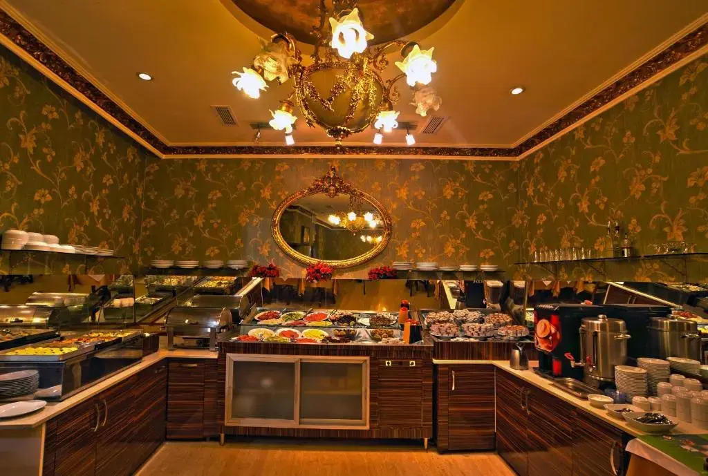 Nil Hotel