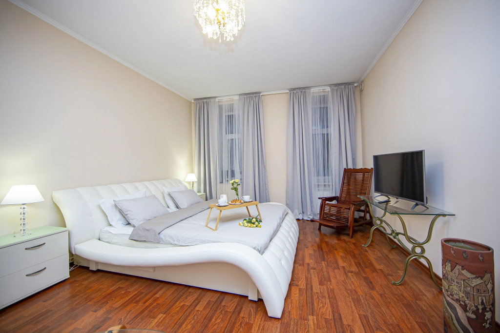 Апартаменты 4BR Apartment Next to St Isaak Cathedral