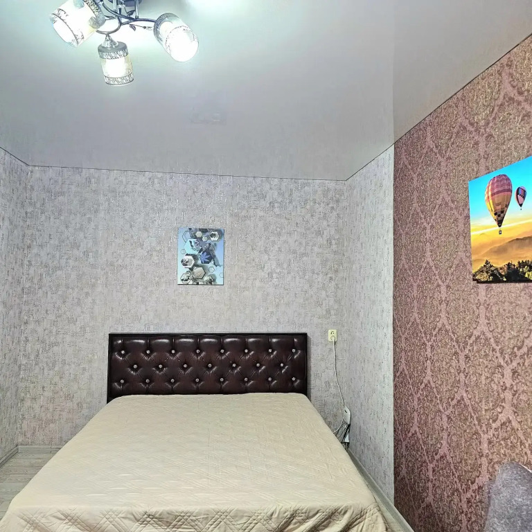 Квартира Домашний очаг у Эльвиры Акуловой на улице Ленина 67