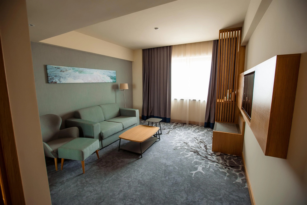 Holiday Inn Aktau by IHG