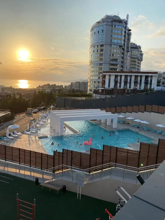 Квартира с видом на море на 19 этаже