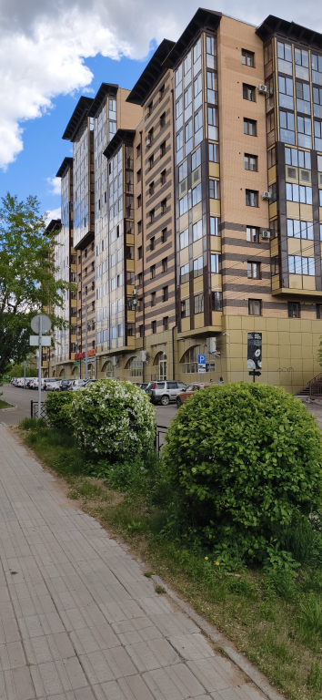 Квартира Просторная с Великолепным Видом на Город