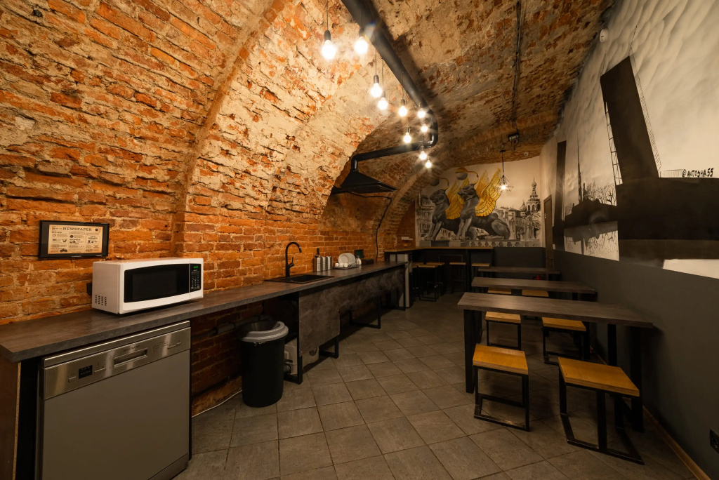 Отель PROLOFT city hostel & rooms