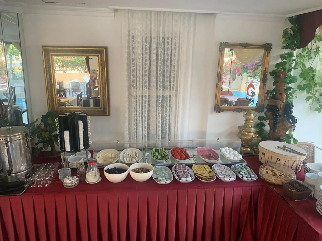 Gulizar Hotel Konyaaltı