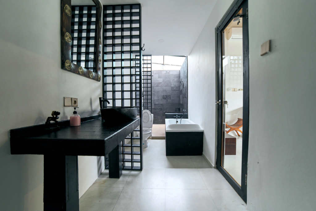 Cantik ArtVilla for big company by ArthouseBali