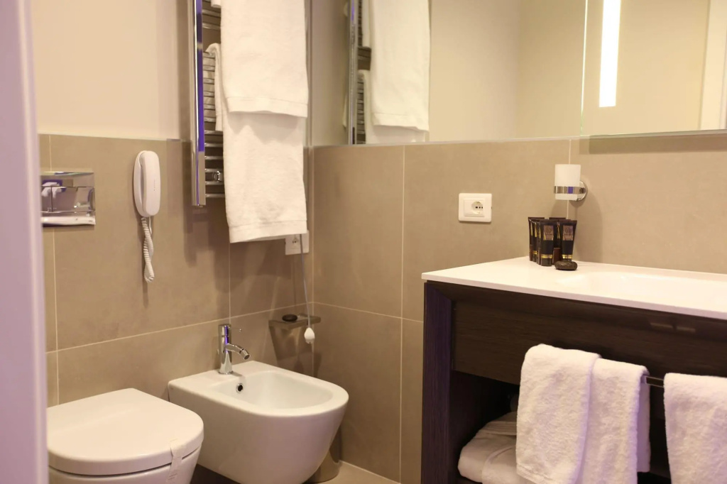 DoubleTree by Hilton Yerevan City Centre