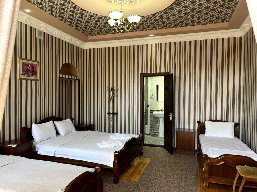 Shahnoza Grand Guest House