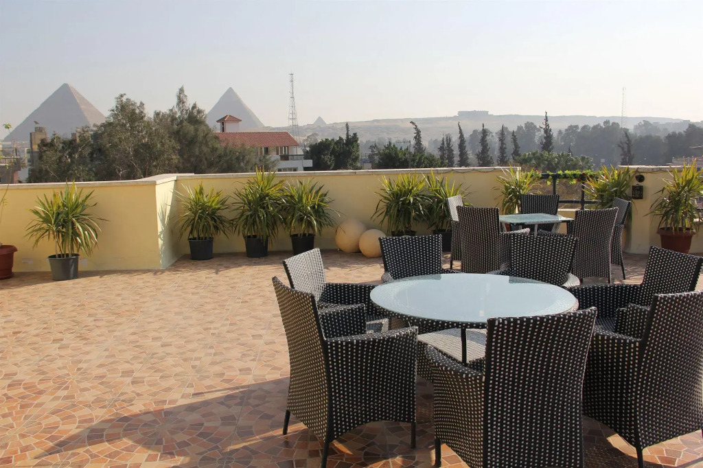 Soluxe Cairo Hotel