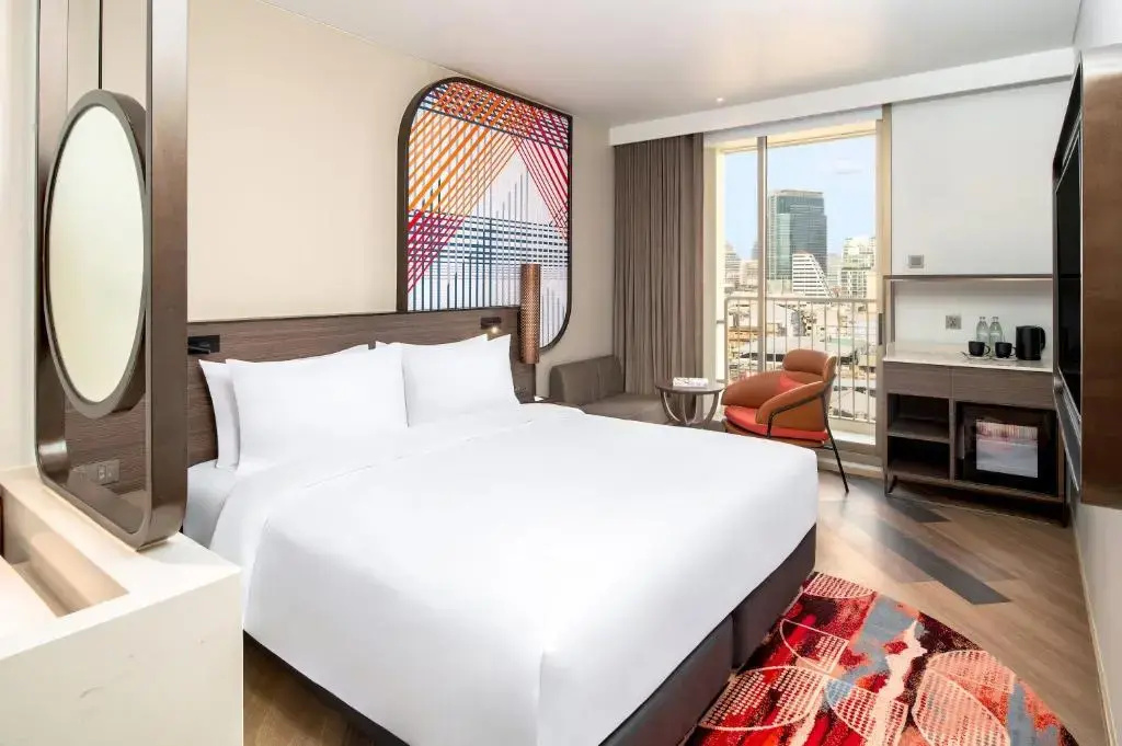 Mercure Bangkok Surawong
