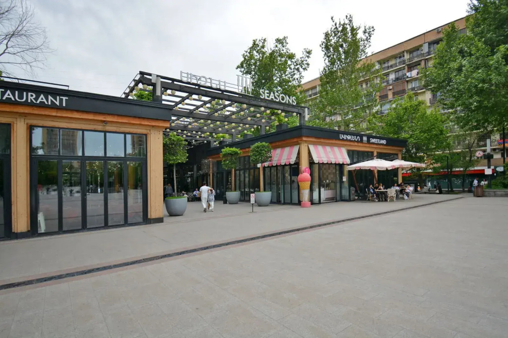 Квартира 3-комн. в новостройке, улица Арама, DI6413