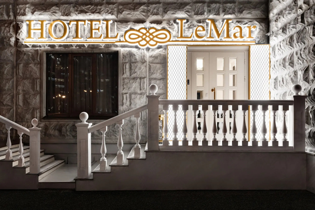 LeMar Hotel