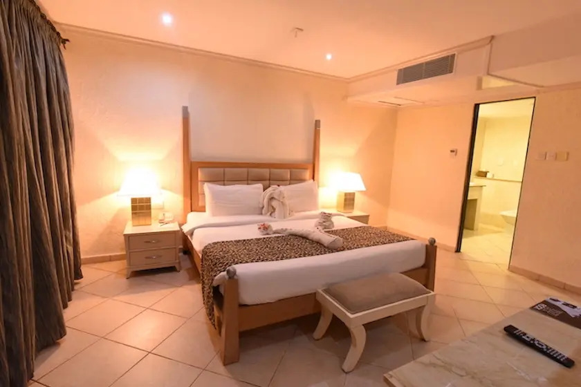 Отель Diani Reef Beach Resort & Spa