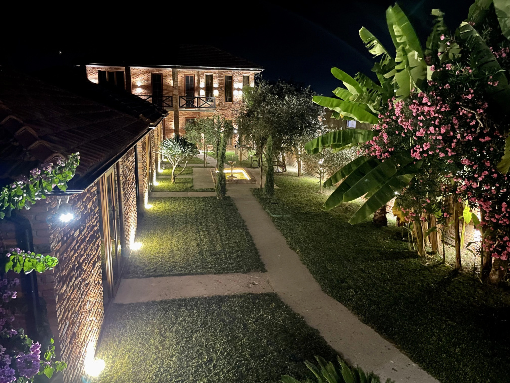 Loft Garden Apartments