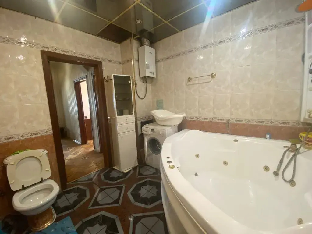 U Metro Living quarters