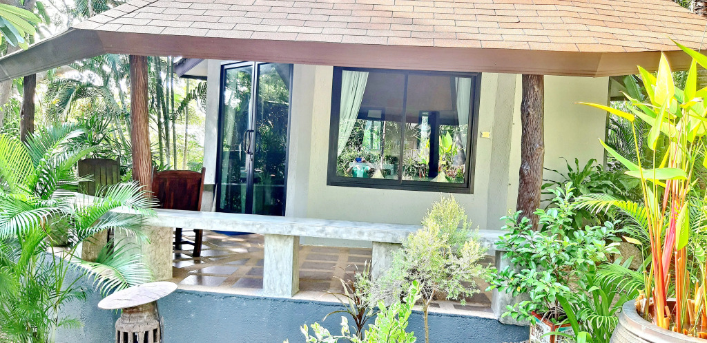 Отель Chaweng Bayview Resort