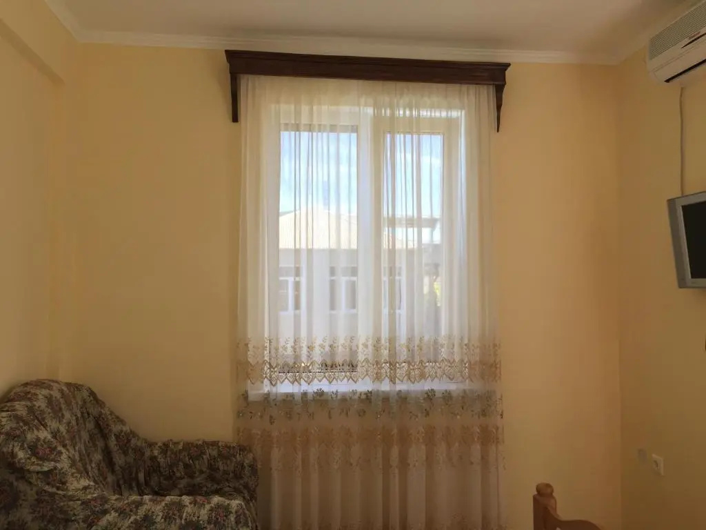 Гостевой дом на Харания 41