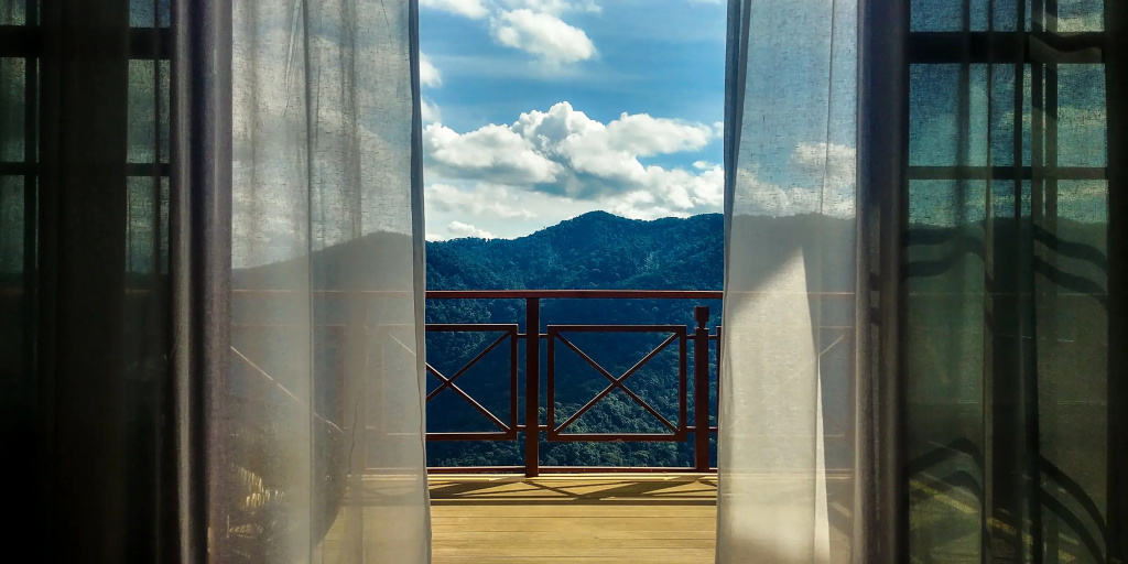 Отель Gorilla Heights Lodge