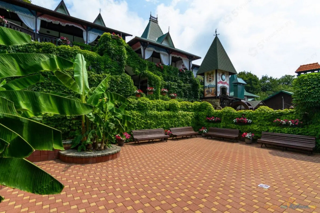 Shale Guest house