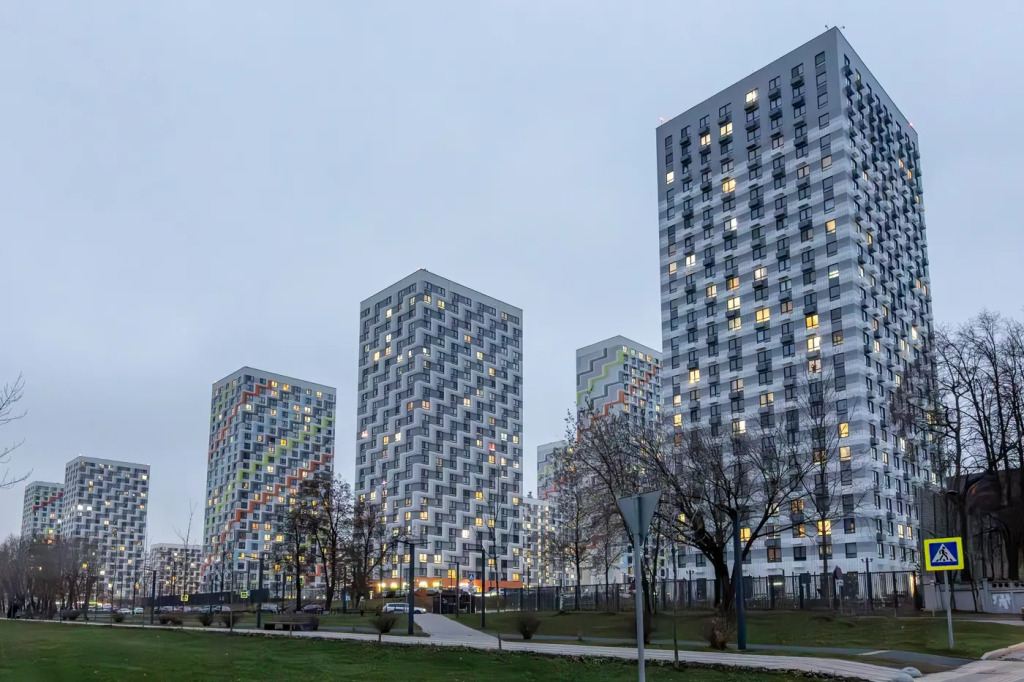 Studiya s Dizaynerskim Remontom Flat