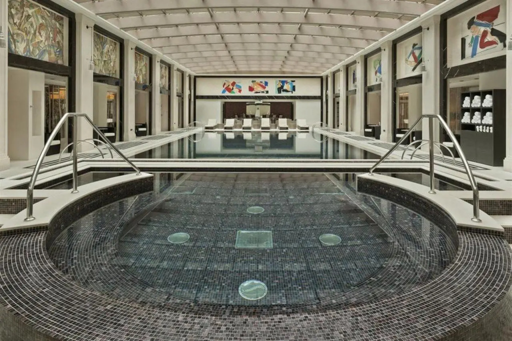 5 ★ Гостиница Four Seasons Hotel Moscow