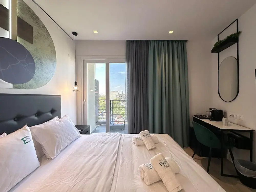 Апартаменты Urban Elephant Suites