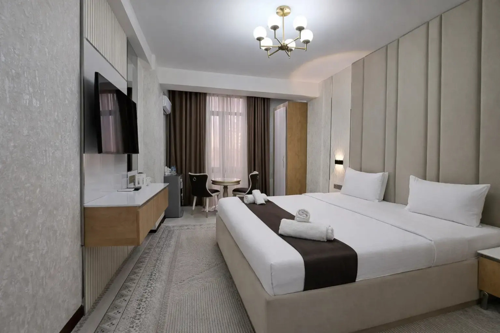 Отель Aram Baland Hotel 13th floor