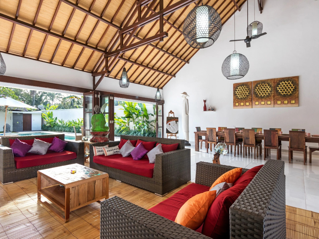 Villa Candi Kecil Empat by Villa Finder
