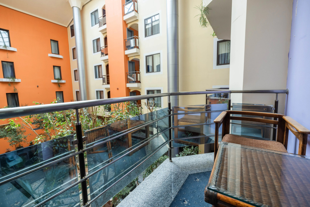 Ararat Hotel