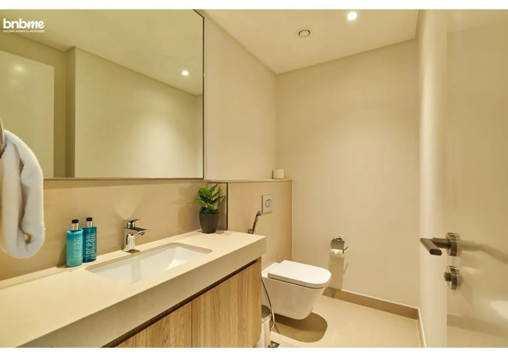 Апартаменты Bnbmehomes Stylish 3BR with Burj Khalifa view-410
