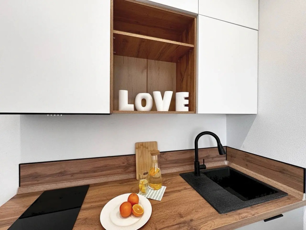 Квартира Студия LOVE Виктори Апарт
