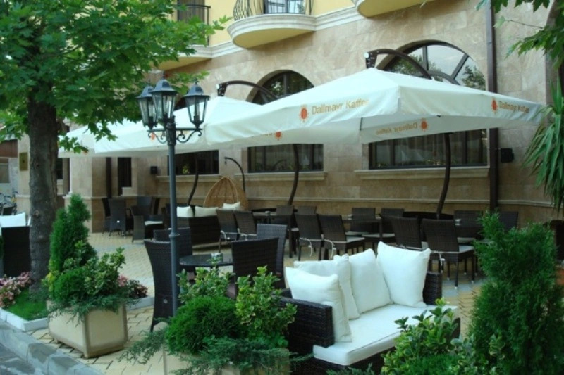 Hotel Chinar