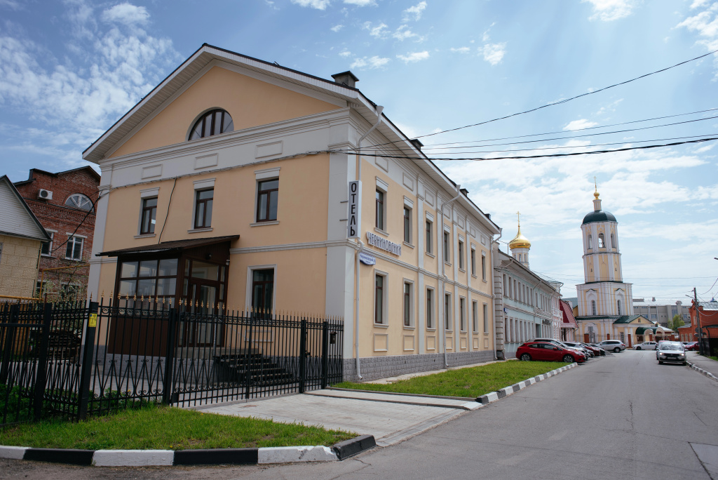 Chernikovskij Hotel
