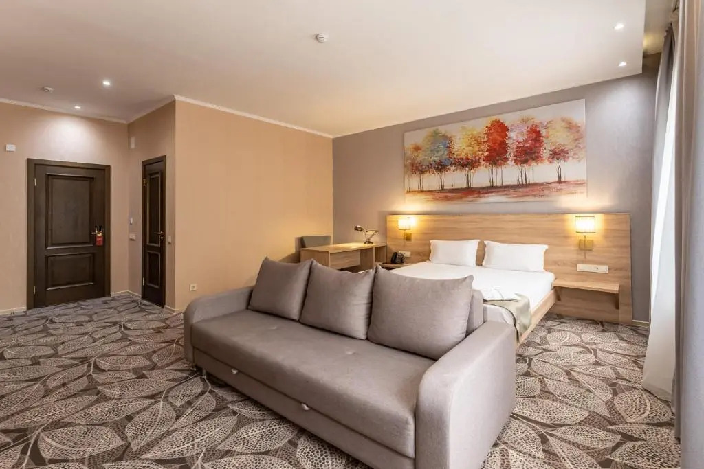 Renion Park Hotel