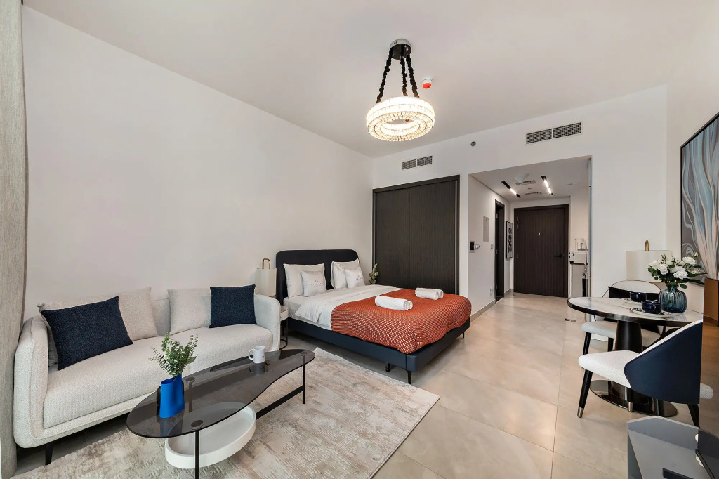 Апартаменты Modern Studio at Paragon