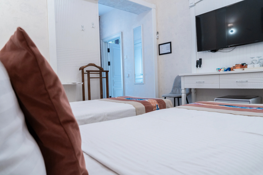Meros Boutique Hotel