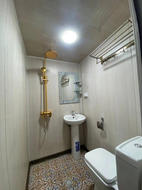 Ozod  Guest House