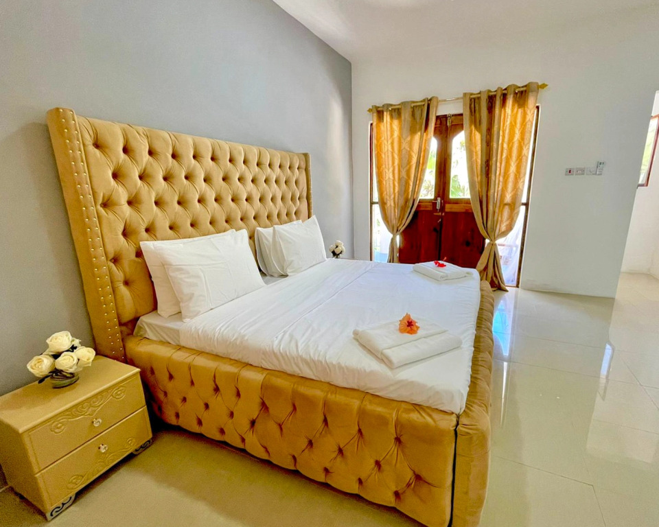 Five Palms Hotel