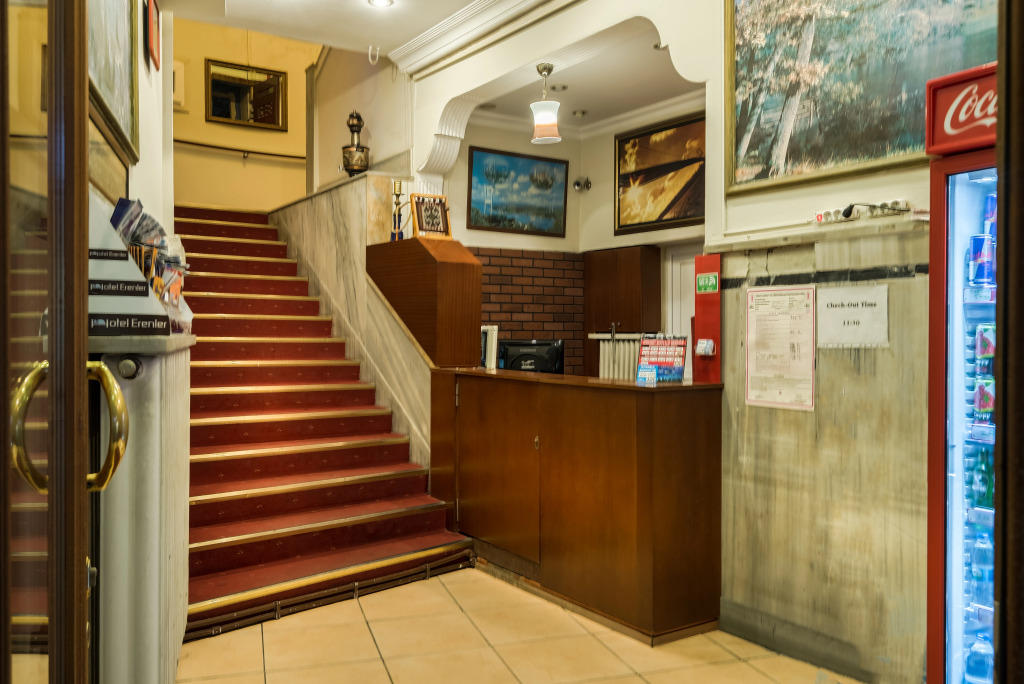 Erenler HoTeL & HosTeL