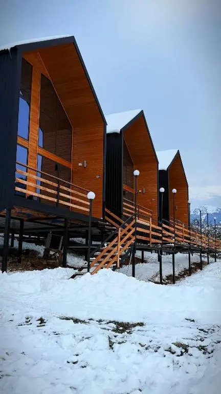 Capsule & Enesai Hotels Karakol