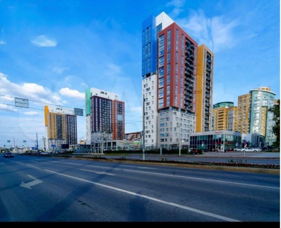 Апартаменты Уютная евро-2 с отдельной спальней в центре